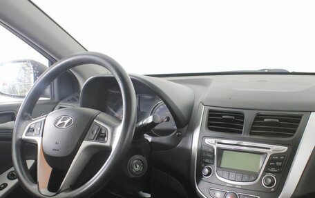 Hyundai Solaris II рестайлинг, 2012 год, 790 000 рублей, 9 фотография