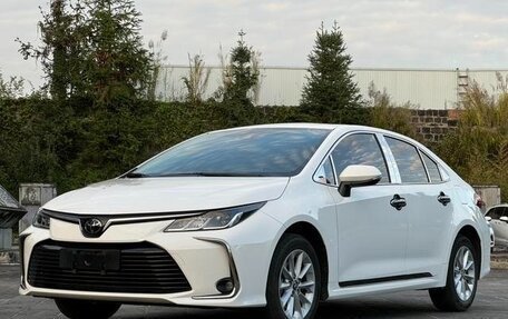 Toyota Corolla, 2021 год, 1 600 000 рублей, 3 фотография