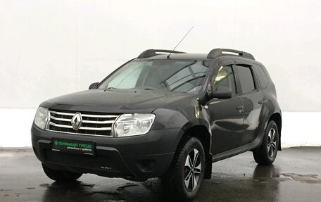 Renault Duster I рестайлинг, 2014 год, 915 000 рублей, 1 фотография