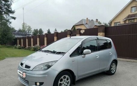 Mitsubishi Colt VI рестайлинг, 2003 год, 290 000 рублей, 4 фотография