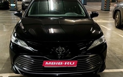 Toyota Camry, 2019 год, 2 650 000 рублей, 1 фотография