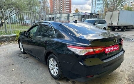 Toyota Camry, 2019 год, 3 000 000 рублей, 5 фотография