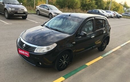 Renault Sandero I, 2010 год, 750 000 рублей, 1 фотография