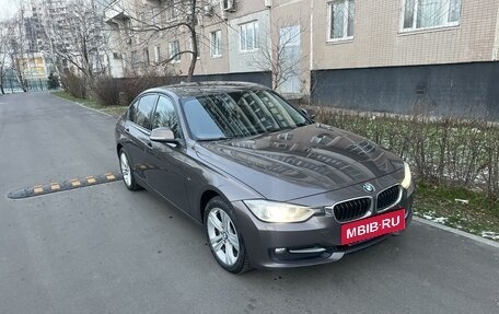 BMW 3 серия, 2014 год, 2 200 000 рублей, 3 фотография