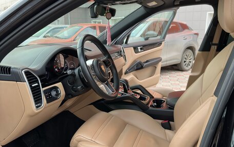 Porsche Cayenne III, 2019 год, 8 900 000 рублей, 15 фотография