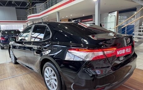 Toyota Camry, 2021 год, 3 349 000 рублей, 8 фотография