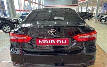 Toyota Camry, 2021 год, 3 349 000 рублей, 7 фотография