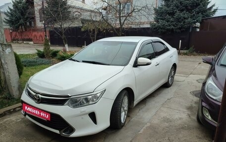 Toyota Camry, 2015 год, 2 300 000 рублей, 5 фотография