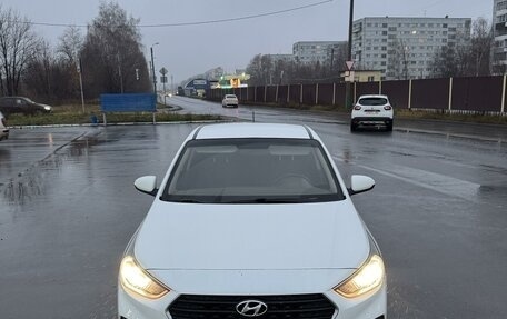 Hyundai Solaris II рестайлинг, 2017 год, 1 200 000 рублей, 6 фотография