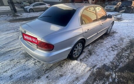 Hyundai Sonata IV рестайлинг, 2006 год, 700 000 рублей, 3 фотография