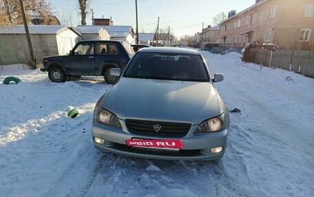 Toyota Altezza, 2000 год, 750 000 рублей, 4 фотография