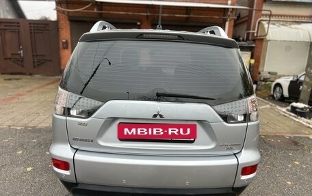 Mitsubishi Outlander III рестайлинг 3, 2009 год, 1 180 000 рублей, 8 фотография