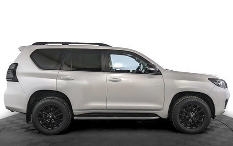 Toyota Land Cruiser Prado 150 рестайлинг 2, 2021 год, 6 790 000 рублей, 4 фотография