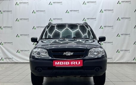 Chevrolet Niva I рестайлинг, 2017 год, 899 000 рублей, 2 фотография