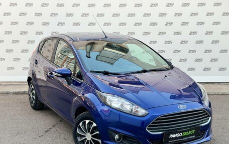 Ford Fiesta, 2015 год, 900 000 рублей, 3 фотография