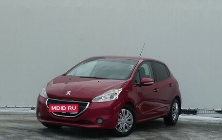 Peugeot 208 II, 2013 год, 700 000 рублей, 1 фотография