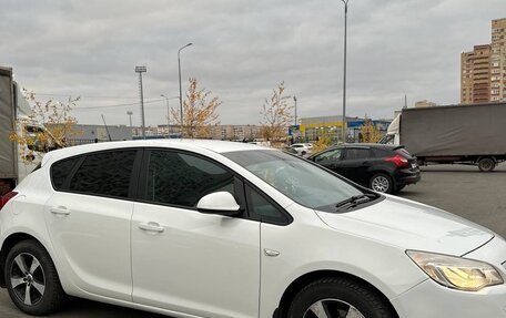 Opel Astra J, 2012 год, 750 000 рублей, 3 фотография