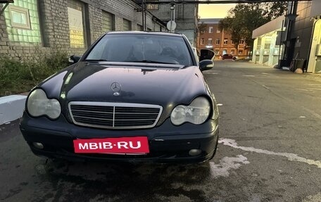 Mercedes-Benz C-Класс, 2002 год, 452 000 рублей, 2 фотография