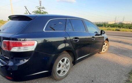 Toyota Avensis III рестайлинг, 2009 год, 1 310 000 рублей, 2 фотография