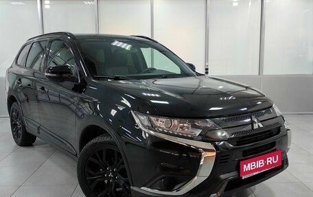 Mitsubishi Outlander III рестайлинг 3, 2020 год, 2 478 000 рублей, 1 фотография