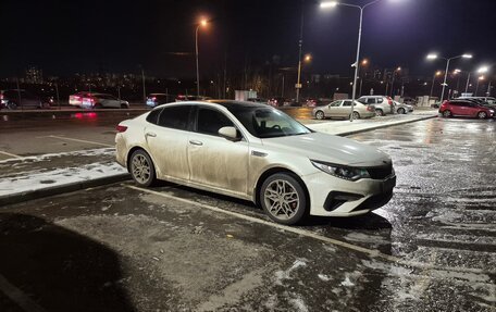 KIA Optima IV, 2018 год, 2 500 000 рублей, 3 фотография