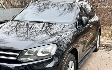 Volkswagen Touareg III, 2012 год, 2 400 000 рублей, 2 фотография