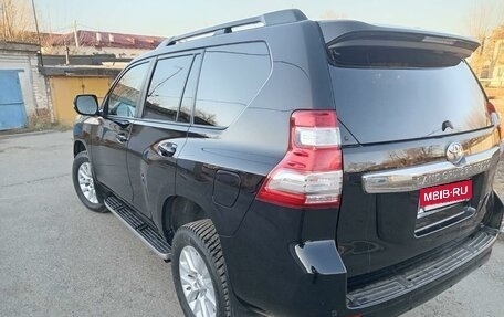 Toyota Land Cruiser Prado 150 рестайлинг 2, 2016 год, 4 500 000 рублей, 7 фотография