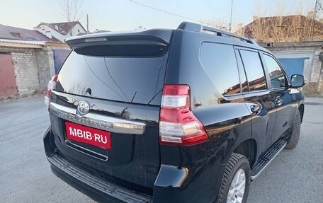 Toyota Land Cruiser Prado 150 рестайлинг 2, 2016 год, 4 500 000 рублей, 5 фотография