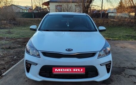 KIA Rio IV, 2017 год, 1 300 000 рублей, 6 фотография