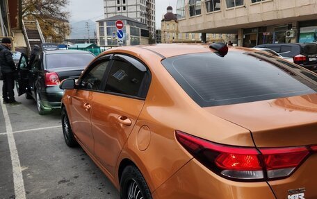 KIA Rio IV, 2018 год, 1 100 000 рублей, 8 фотография