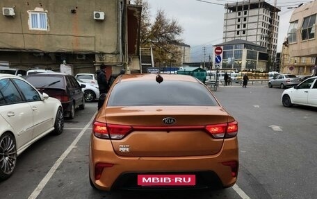 KIA Rio IV, 2018 год, 1 100 000 рублей, 7 фотография