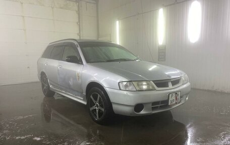 Nissan Wingroad III, 2001 год, 210 000 рублей, 3 фотография