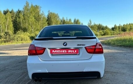 BMW 3 серия, 2009 год, 1 177 000 рублей, 2 фотография