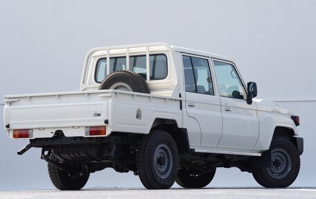 Toyota Land Cruiser 70, 2024 год, 10 960 000 рублей, 4 фотография