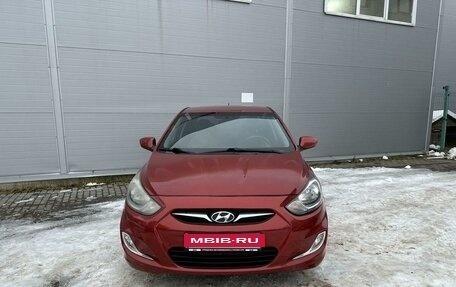 Hyundai Solaris II рестайлинг, 2012 год, 645 000 рублей, 2 фотография