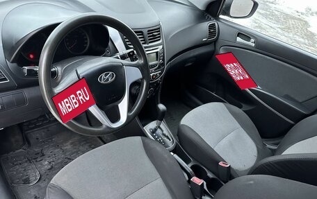 Hyundai Solaris II рестайлинг, 2012 год, 645 000 рублей, 7 фотография