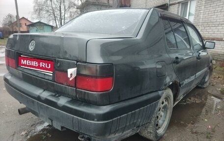 Volkswagen Vento, 1992 год, 110 000 рублей, 9 фотография