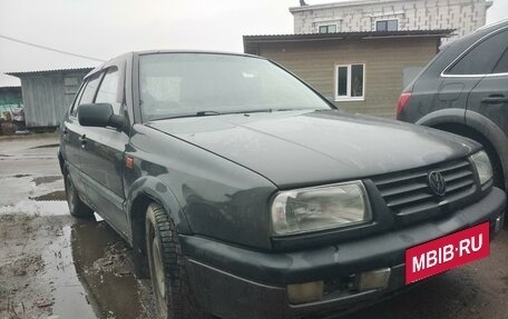 Volkswagen Vento, 1992 год, 110 000 рублей, 3 фотография