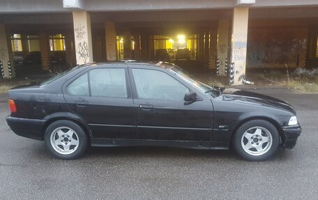 BMW 3 серия, 1998 год, 360 000 рублей, 6 фотография