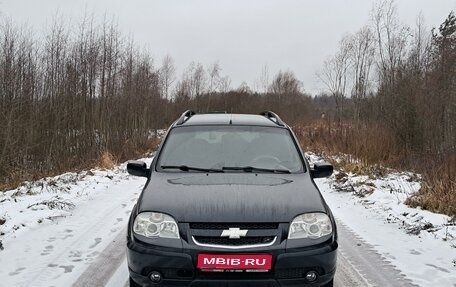 Chevrolet Niva I рестайлинг, 2011 год, 650 000 рублей, 1 фотография