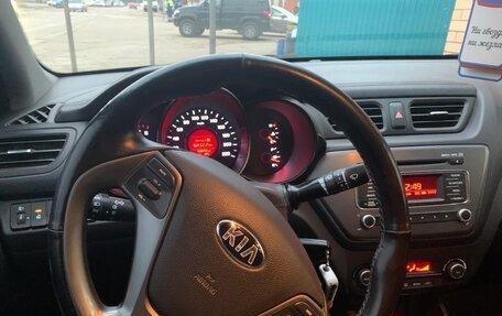 KIA Rio III рестайлинг, 2015 год, 1 350 000 рублей, 6 фотография