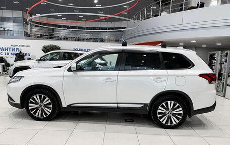 Mitsubishi Outlander III рестайлинг 3, 2019 год, 2 480 000 рублей, 8 фотография