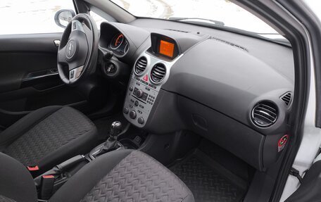 Opel Corsa D, 2013 год, 850 000 рублей, 13 фотография