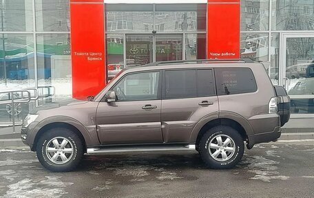 Mitsubishi Pajero IV, 2014 год, 3 199 000 рублей, 8 фотография