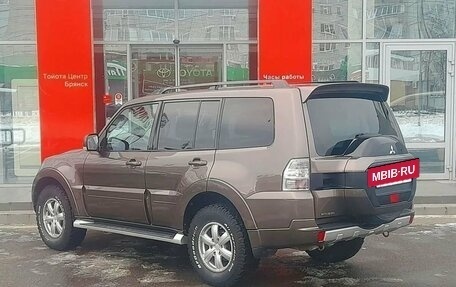 Mitsubishi Pajero IV, 2014 год, 3 199 000 рублей, 7 фотография