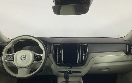 Volvo XC60 II, 2020 год, 4 950 000 рублей, 10 фотография