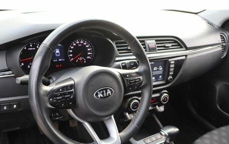 KIA Rio IV, 2019 год, 1 606 000 рублей, 6 фотография