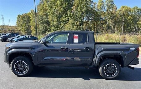 Toyota Tacoma, 2024 год, 5 788 000 рублей, 4 фотография