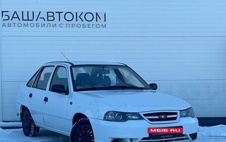 Daewoo Nexia I рестайлинг, 2012 год, 270 000 рублей, 3 фотография