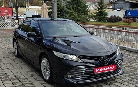 Toyota Camry, 2019 год, 3 350 000 рублей, 7 фотография